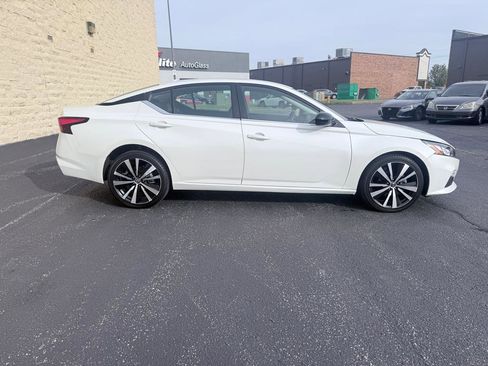 Used 2022 Nissan Altima 2.5 SR image 6