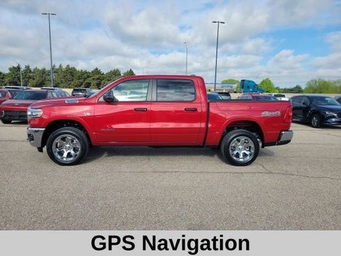 New 2026 RAM 1500 4x4 Crew Cab image 3