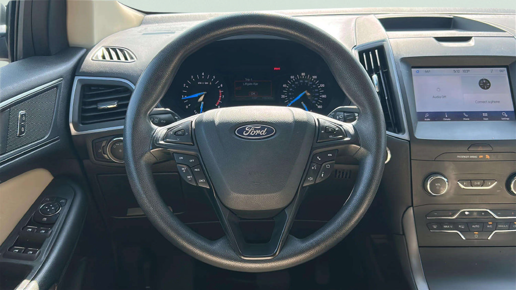 Used 2020 Ford Edge SE FWD image 13