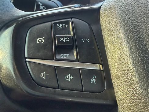Used 2025 Ford Ranger XLT w/ Equipment Group 301A High AWD/4WD image 11