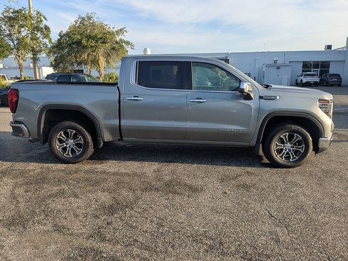 Used 2025 GMC Sierra 1500 SLT RWD image 3