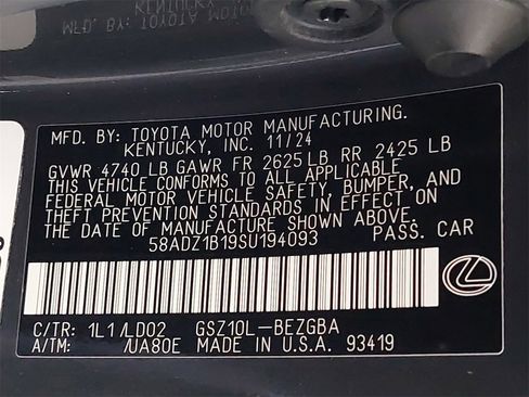 Used 2025 Lexus ES 350 w/ Premium Package image 45