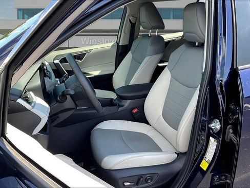 Used 2025 Toyota RAV4 XLE Premium w/ Weather Package AWD/4WD image 21