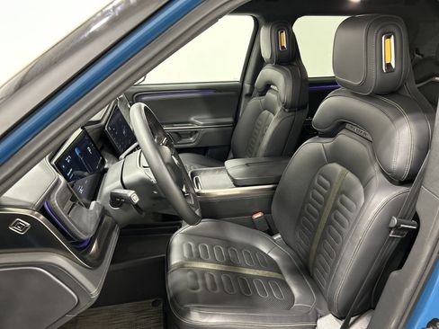 Used 2024 Rivian R1T Adventure Dual AWD/4WD image 20