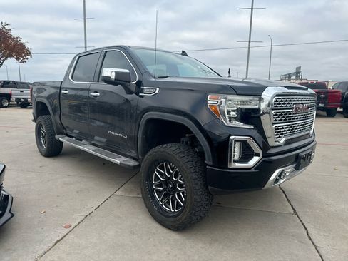 Used 2019 GMC Sierra 1500 Denali w/ Driver Alert Package II image 4