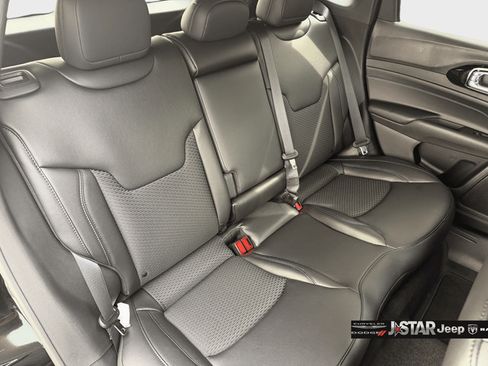 New 2026 Jeep Compass Latitude AWD/4WD image 14