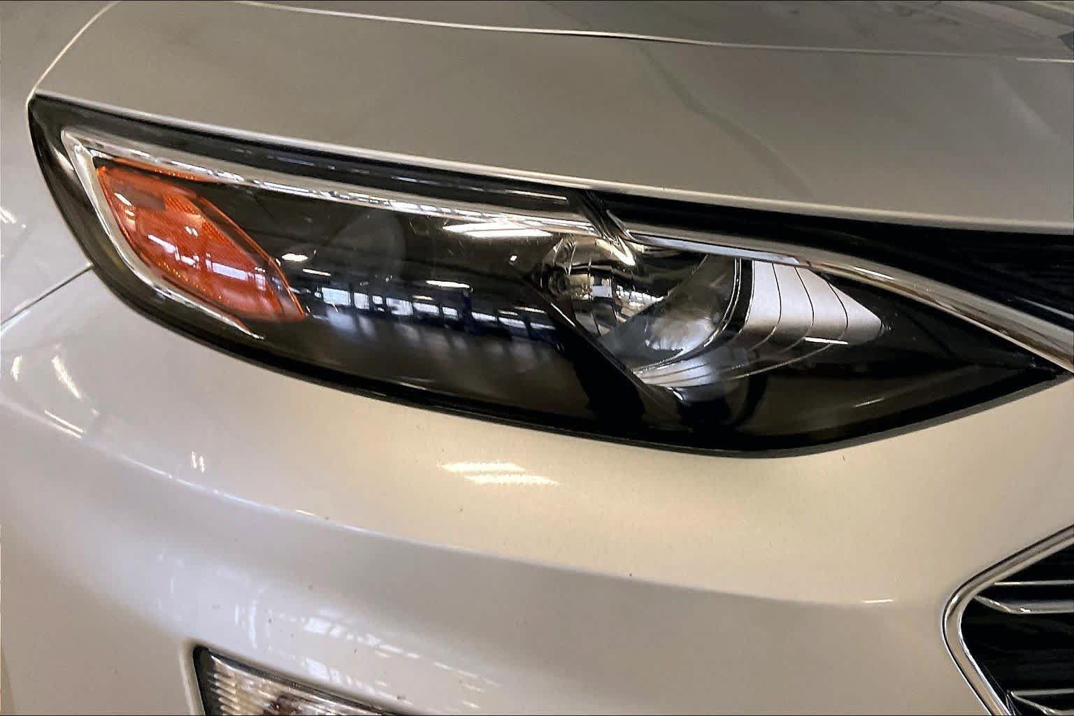 Used 2022 Chevrolet Malibu LT FWD image 24