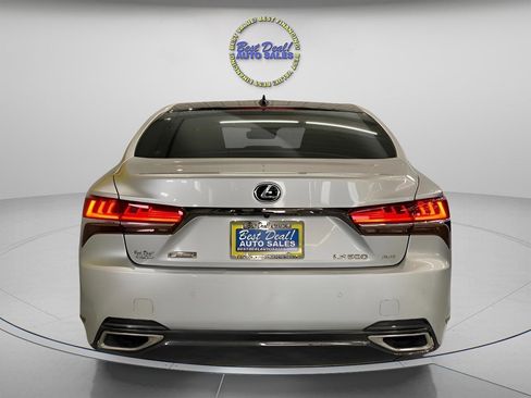 Used 2019 Lexus LS 500 F Sport w/ Accessory Package (Z1) AWD/4WD image 4