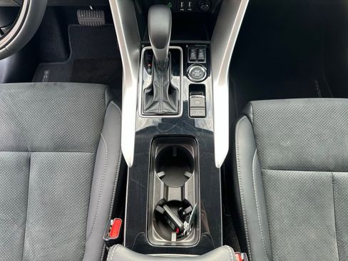 Used 2025 Mitsubishi Eclipse Cross SE AWD/4WD image 25