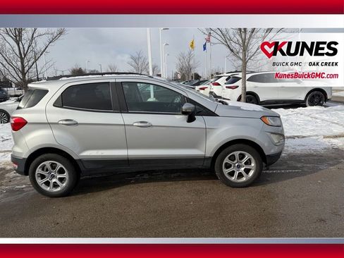 Used 2020 Ford EcoSport SE image 4