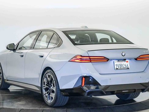 Certified 2026 BMW 530i w/ M Sport Package RWD image 2