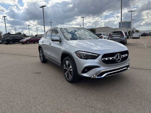 New 2026 Mercedes-Benz GLA 250 4MATIC image 8