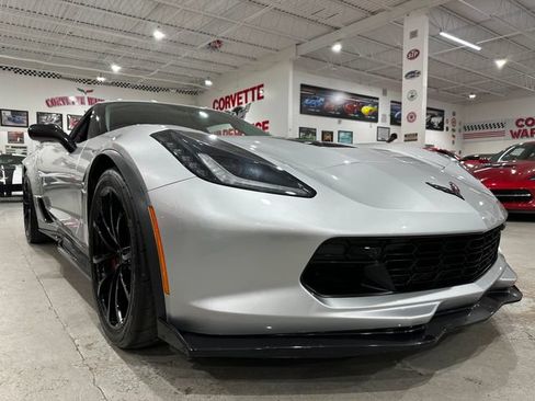 Used 2017 Chevrolet Corvette Grand Sport RWD image 24