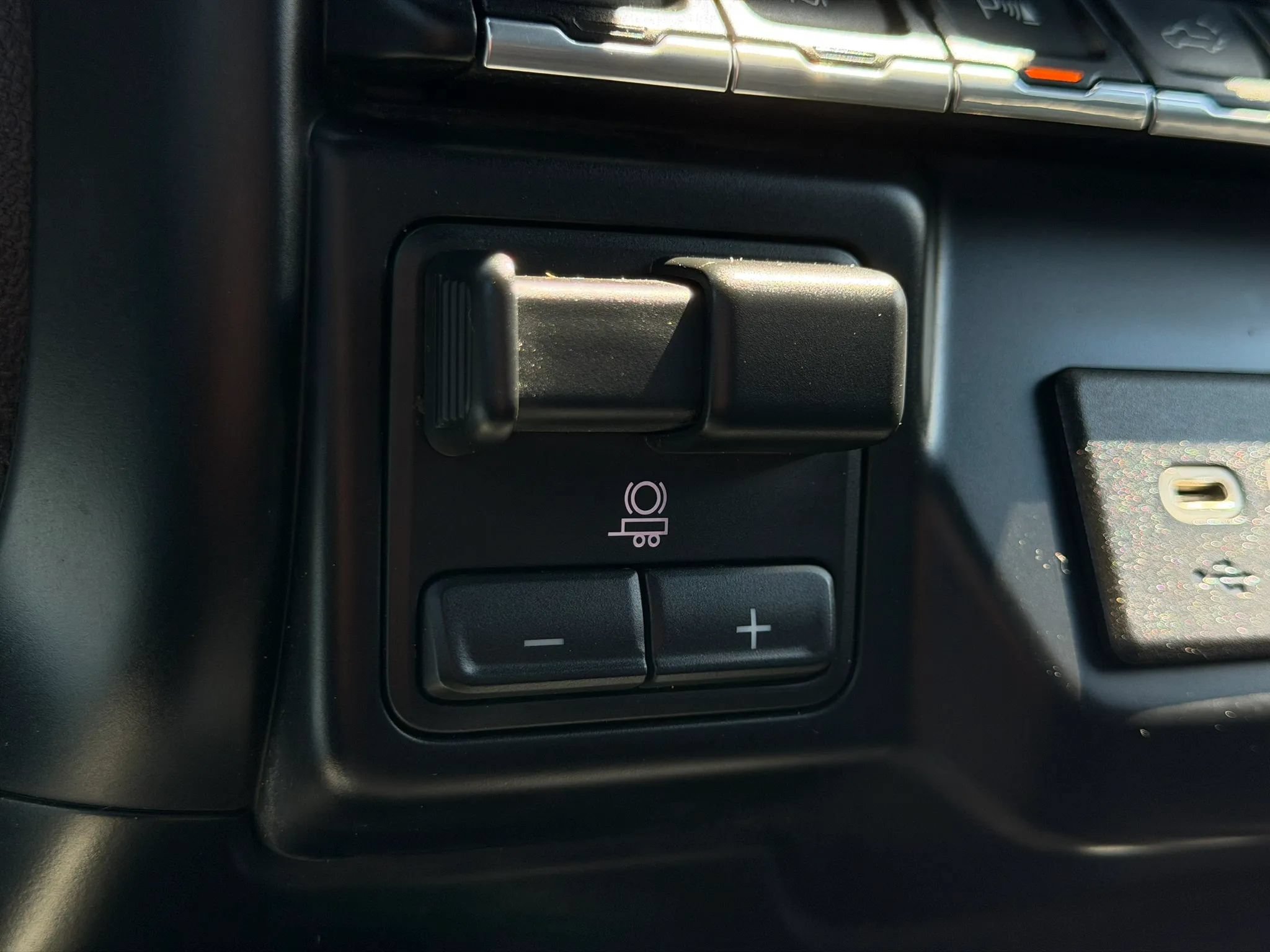 Used 2020 Chevrolet Silverado 2500 High Country w/ Z71 Off-Road Package AWD/4WD image 52
