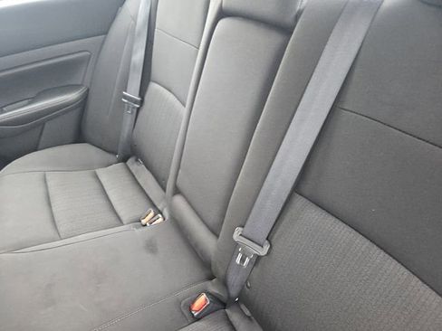 Used 2024 Nissan Altima 2.5 SV image 19