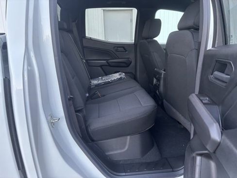New 2026 Chevrolet Colorado W/T image 16