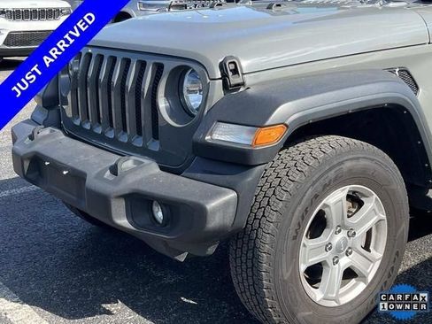 Certified 2018 Jeep Wrangler Unlimited Sport S AWD/4WD image 10