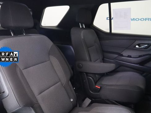 Used 2024 Chevrolet Traverse LT FWD image 21