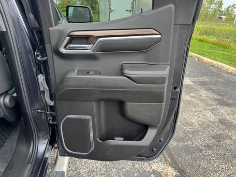 Used 2024 Chevrolet Silverado 1500 LT AWD/4WD image 24