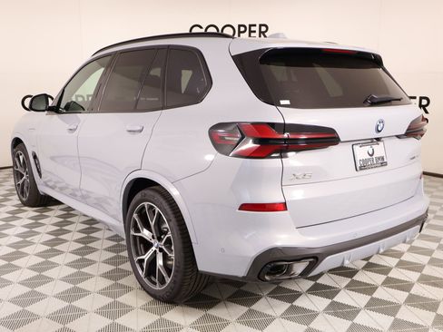 New 2026 BMW X5 xDrive50e w/ M Sport Package AWD/4WD image 24