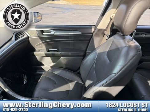 Used 2014 Ford Fusion Titanium image 21