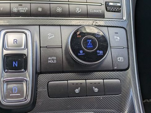 Certified 2023 Hyundai Santa Fe SEL Premium AWD/4WD image 31