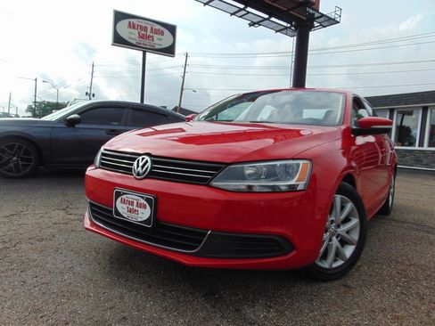 Used 2014 Volkswagen Jetta SE FWD image 33