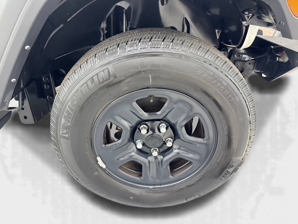 Used 2022 Jeep Wrangler Sport AWD/4WD image 77