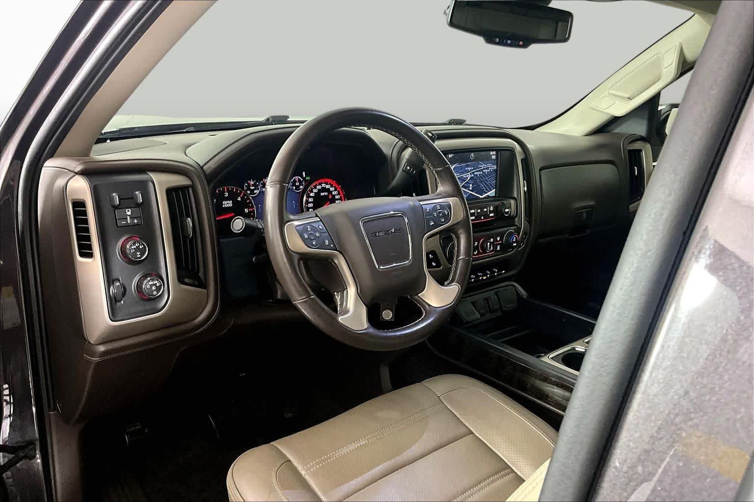 Used 2015 GMC Sierra 1500 Denali AWD/4WD image 16