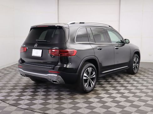 Certified 2025 Mercedes-Benz GLB 250 image 5