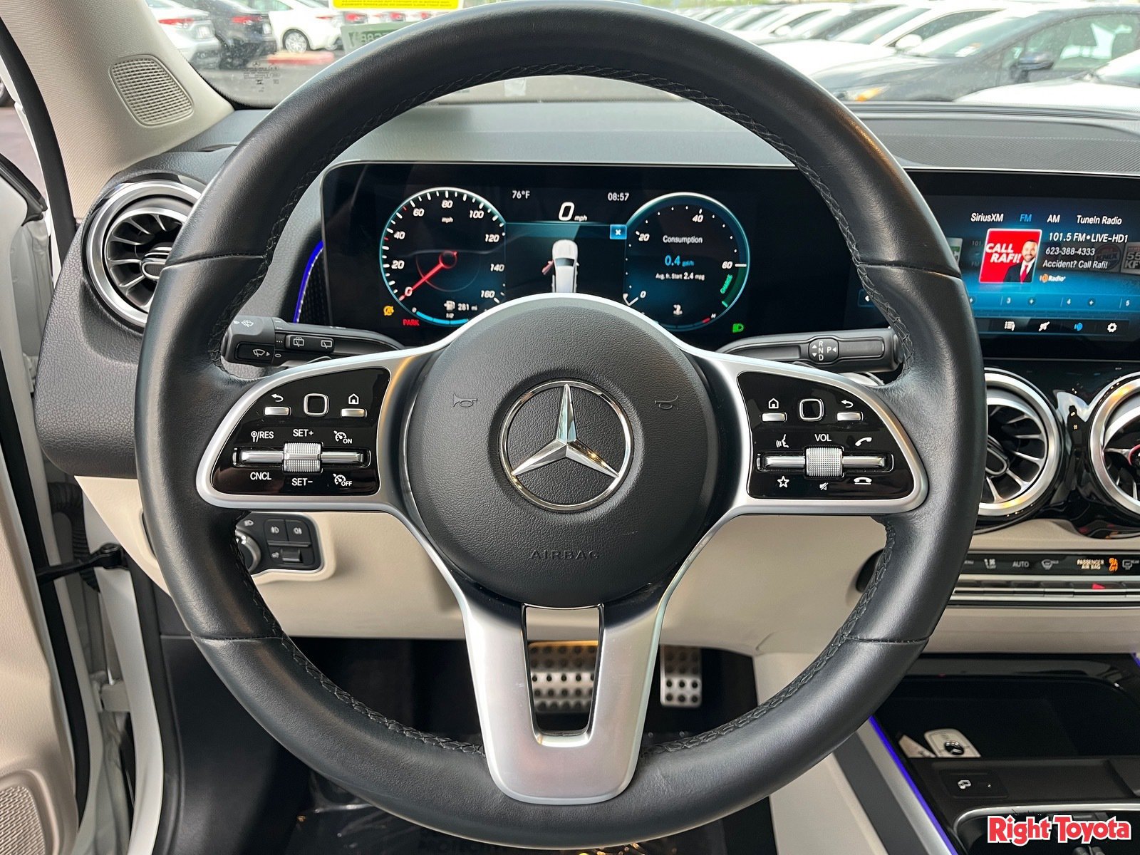 Used 2022 Mercedes-Benz GLB 250 image 21