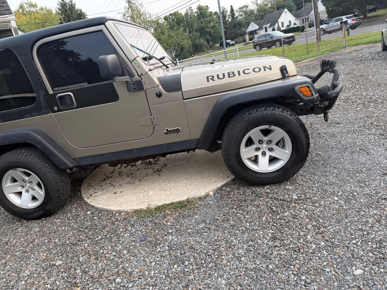 Used 2005 Jeep Wrangler Rubicon AWD/4WD image 3