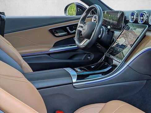 Used 2024 Mercedes-Benz CLE 300 4MATIC Coupe image 18