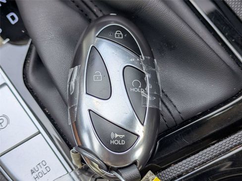 Used 2025 Hyundai Elantra SEL FWD image 33