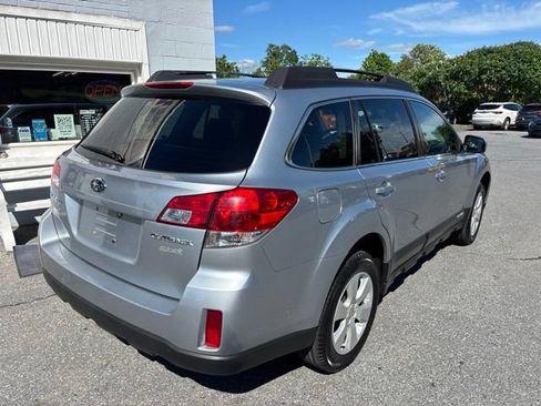 Used 2012 Subaru Outback 2.5i Premium AWD/4WD image 6