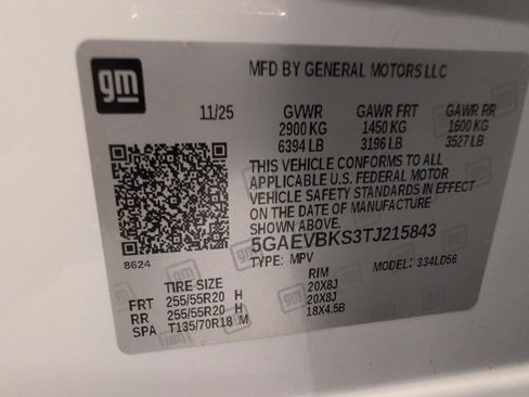 Used 2026 Buick Enclave Sport Touring AWD/4WD image 28
