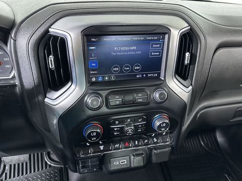 Used 2023 Chevrolet Silverado 2500 LT AWD/4WD image 13