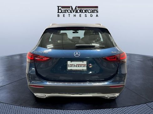 Used 2022 Mercedes-Benz GLA 250 4MATIC image 4