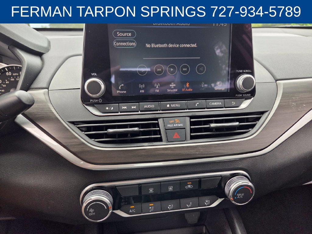Used 2025 Nissan Altima 2.5 SV FWD image 22