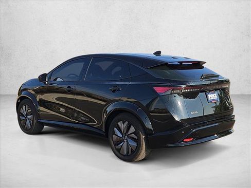 Used 2024 Nissan Ariya AWD image 8