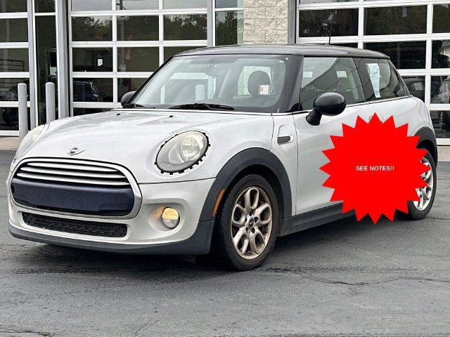 Used 2014 MINI Cooper 2-Door Hardtop FWD image 4