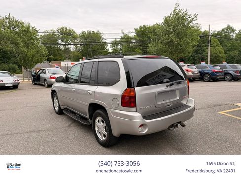 Used 2007 GMC Envoy SLT AWD/4WD image 4