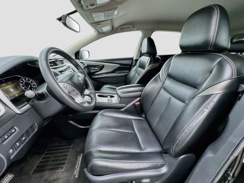 Used 2018 Nissan Murano SL w/ Midnight Edition Package FWD image 13