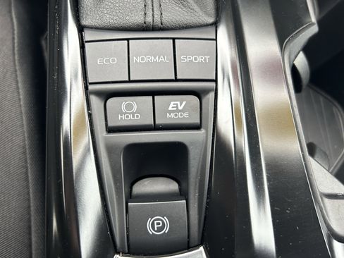 Certified 2026 Toyota Camry LE FWD image 32
