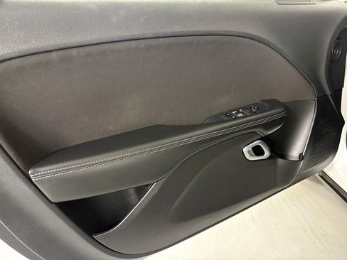 Used 2022 Dodge Challenger GT RWD image 20