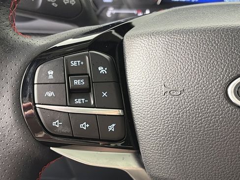 Used 2023 Ford Explorer ST-Line w/ Class IV Trailer Tow Package image 17