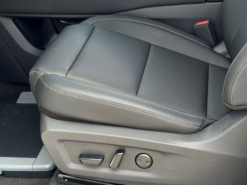 New 2025 Nissan Murano SL image 15