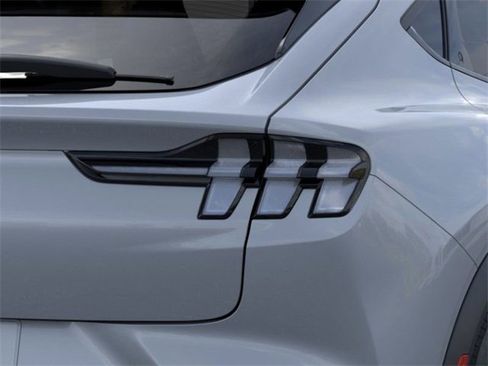 New 2024 Ford Mustang Mach-E Select w/ Comfort Package Lite image 21