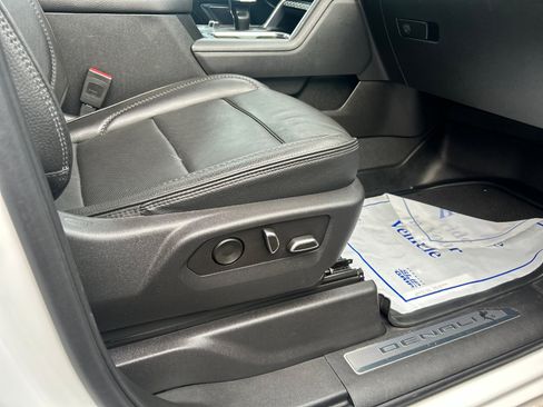 Used 2023 GMC Sierra 1500 Denali w/ Denali Reserve Package image 18