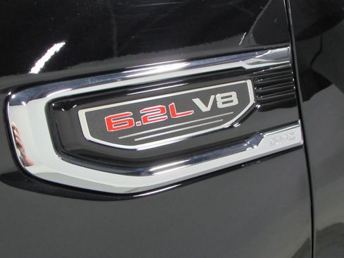 Used 2023 GMC Sierra 1500 Denali w/ Denali Reserve Package AWD/4WD image 33